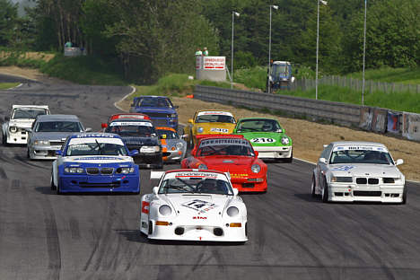 Det er nogle af banesportens voldsomste biler, man vil kunne opleve undre Special Saloon Car Festivalen på Ring Djursland i den kommende weekend.